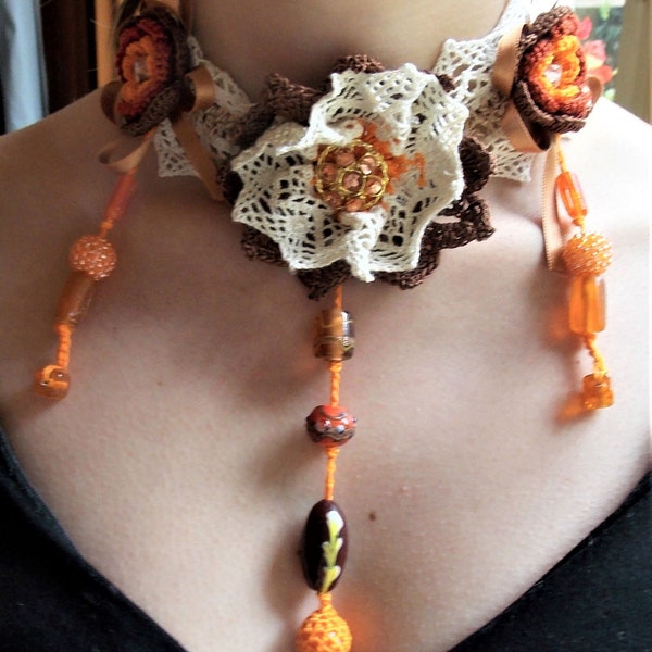 CROCHET NECKLACE CREATION S Reasoner handmade flowers and pearls on lace of Puy with mechanical spindles Coffee