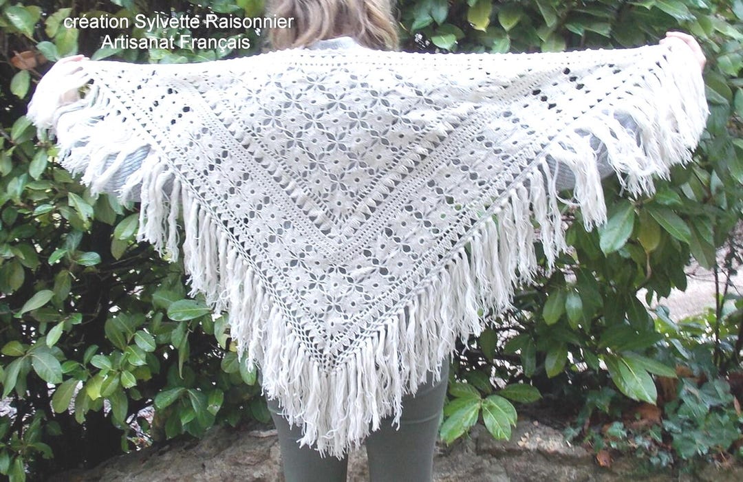 NAPPERON CROCHET MAIN artisanat français création sylvette Raisonnier Melon rond 40 cm - France