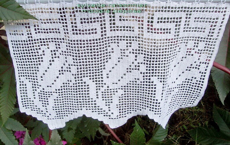 CROCHET handmade curtain breeze Kiss craft creation sylvette Raisonnier french tulips pattern