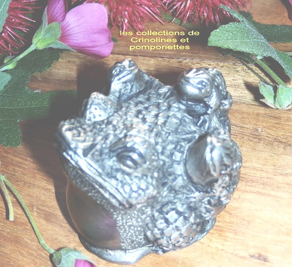 Statuette De Collection En Stéatite Sculptée à La Main - Représente Une Grenouille Mère - Artisanat Indien - Neuf