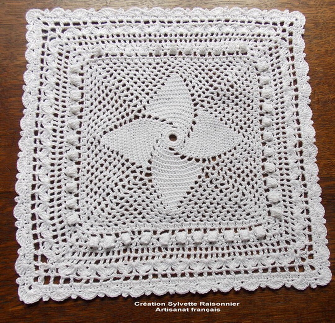 NAPPERON CROCHET D'ART CREATION SYLVETTE RAISONNIER ARTISANAT FRANCAIS ROND33 cm EUR 35,00 - FR