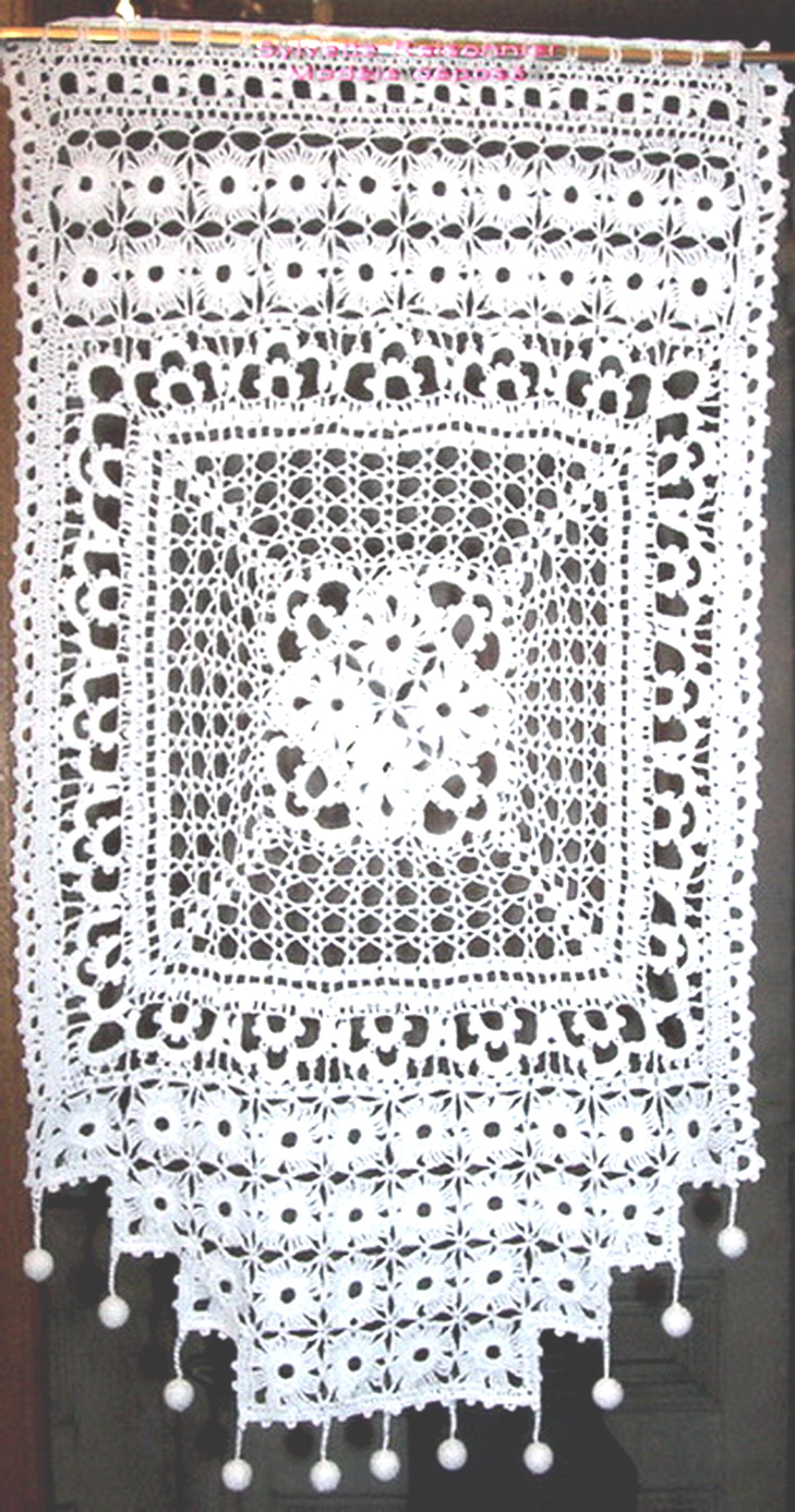 RIDEAU CROCHET MAIN brise bise artisanat français création sylvette Raisonnier mosaique