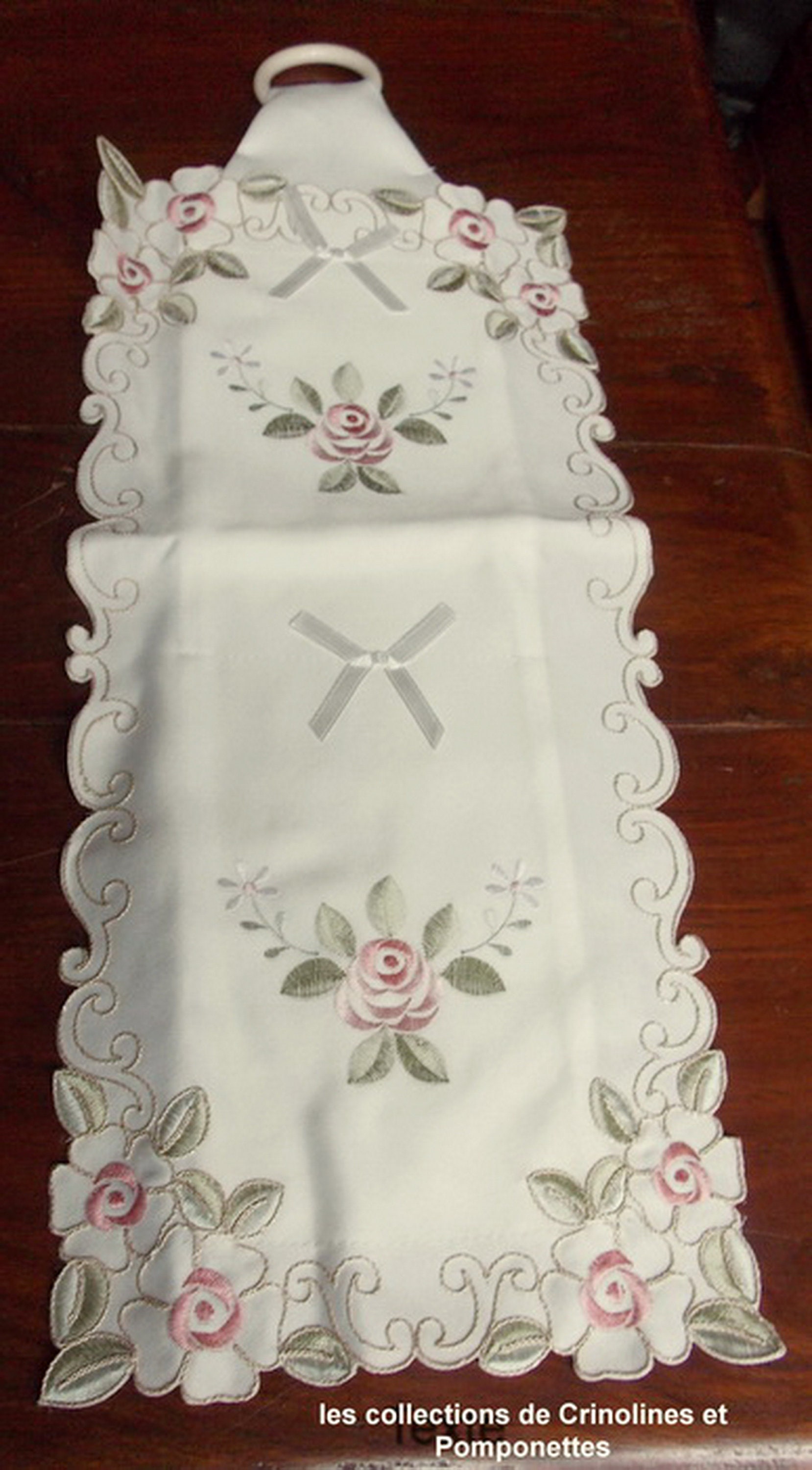 Porte Rouleaux Papier Toilette Brodé Main 2 Places Broderie de Roses sur Polyester Soyeux Blanc Cass