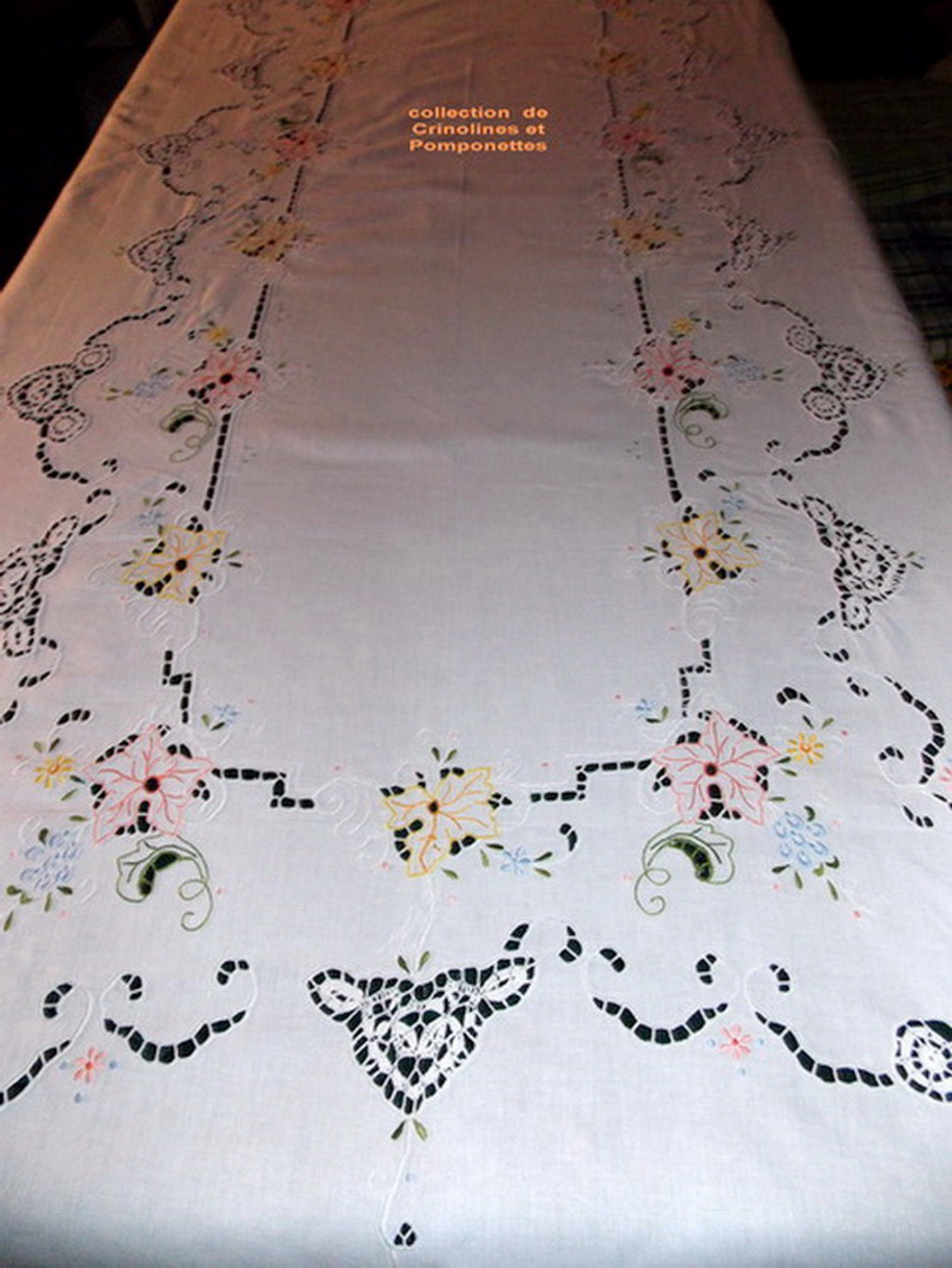 Nappe Service Table avec Serviettes Brode Main Incrustations et Bordure Crochet Rectangulaire 170x44