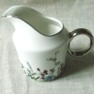 Flowery ceramic MILK POT