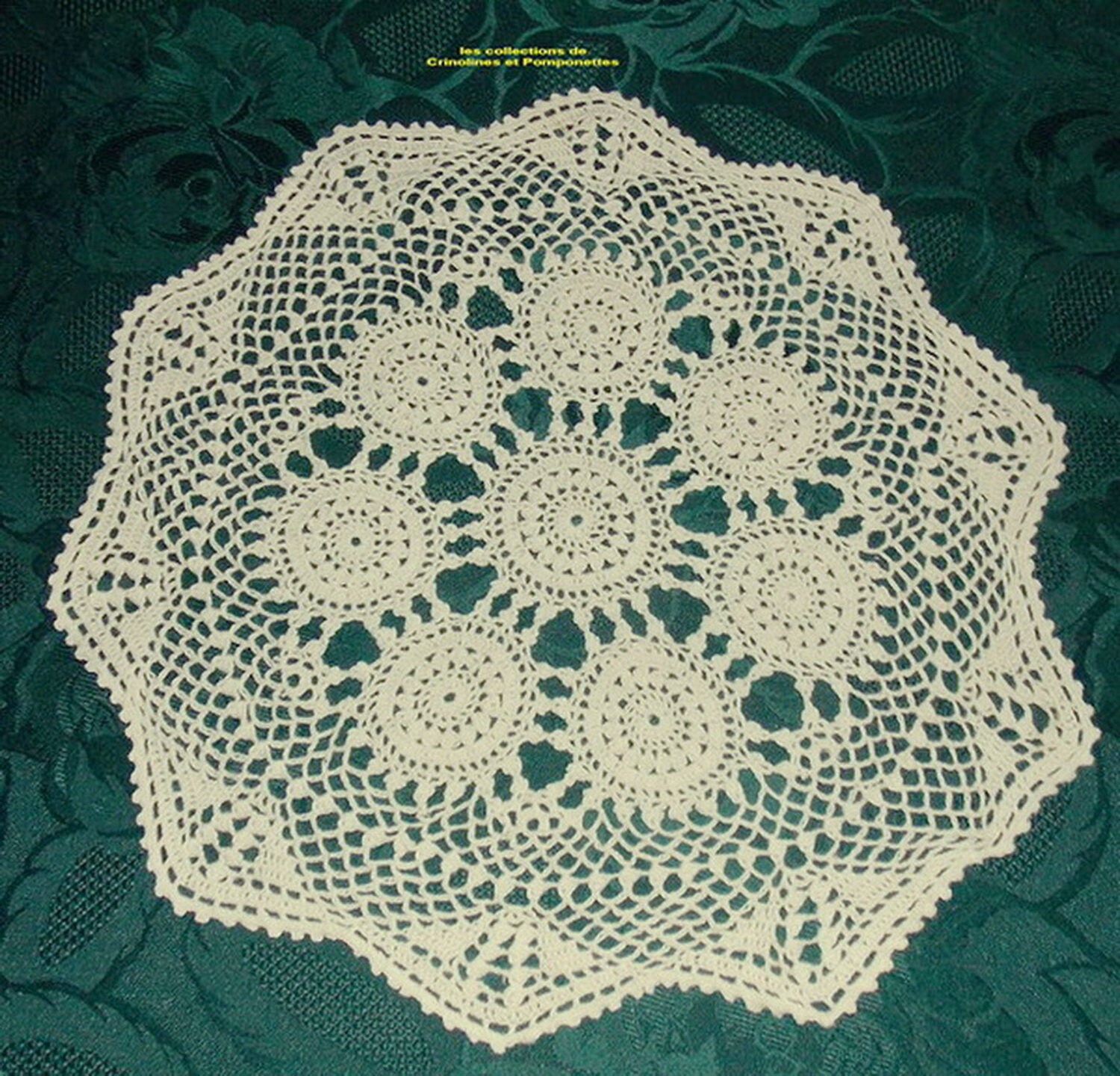 Napperon Crochet Main Fabrication Artisanale Rond de 35 Écru