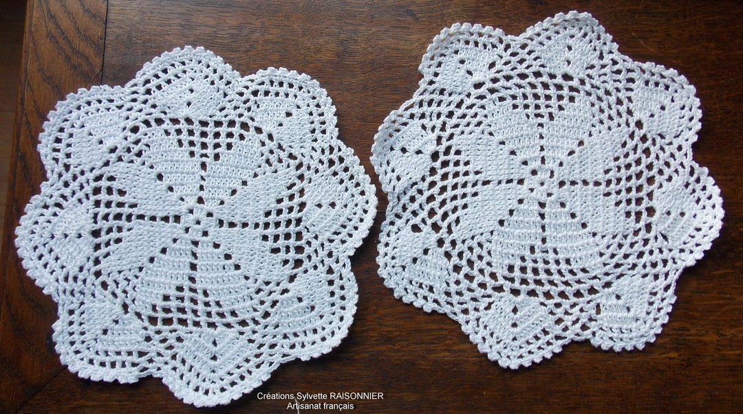 Napperon Tricot D'art Sylvette Raisonnier – Rond 60cm – Blanc – Artisanat Français