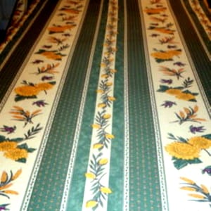 Gran mantel estampado antimanchas en tejido revestido, 3,50x148cm, limones sobre fondo verde