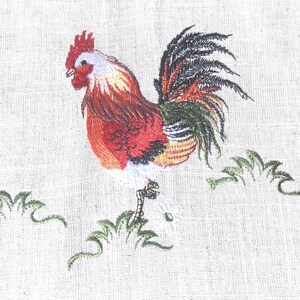 Embroidered doily with flamboyant roosters on ecru polylinen, rectangular, 35cm x 50cm