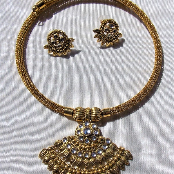 PARURE   fabrication artisanale bijoux de PRINCESSE style cité d'or PACHACAMAC  collier et boucles d'oreilles