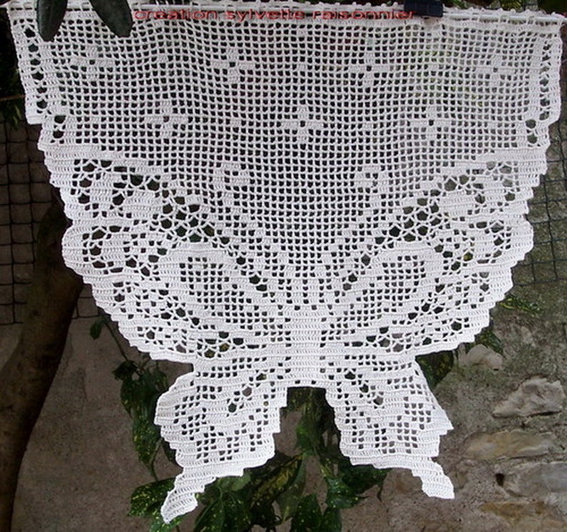 CROCHET curtain handmade french craft creation sylvette Raisonnier model Hummingbird