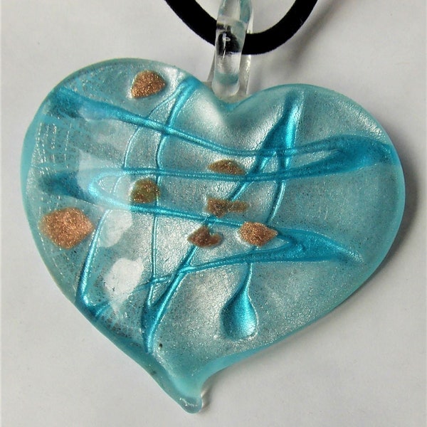 PENDENTIF en verre MURANO COEUR  couleur Bleu Turquoise