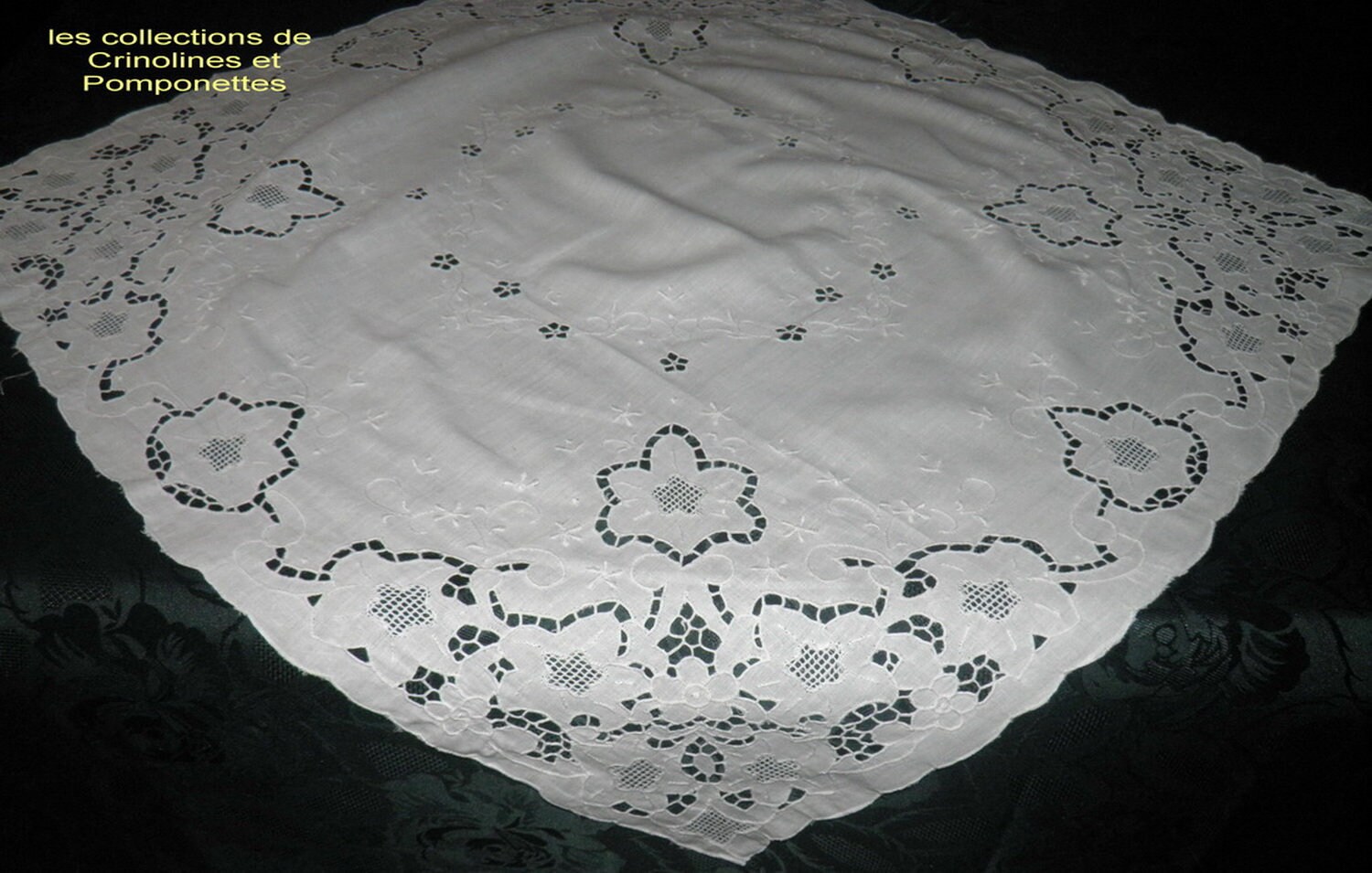 Nappe Brodee Main Service A Thé 110 de Côté Broderies Richelieu avec Serviettes Chorégies sur Lin