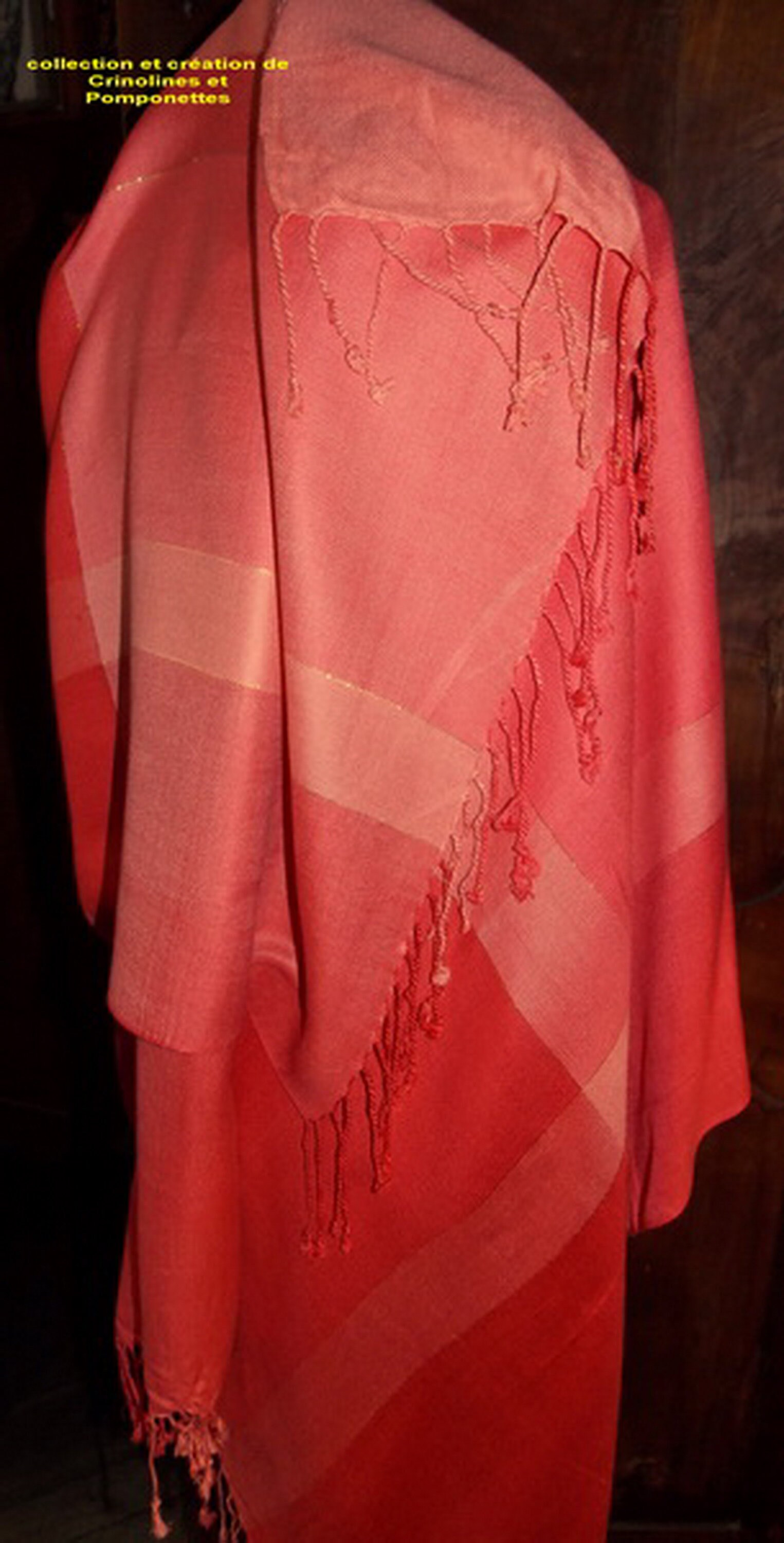 CHALE ETOLE SCARF in Viscose Camaieu of Oranges Underlined by Gold