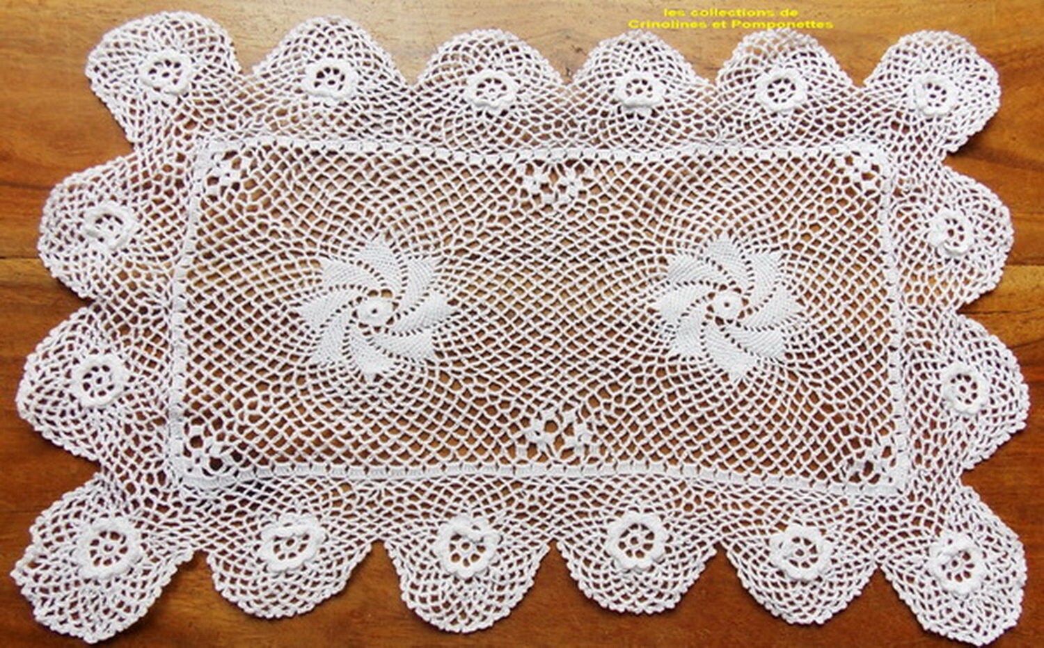 Napperon Crochet d'art Fabrication Artisanale Fil Fin Rectangulaire 20x30