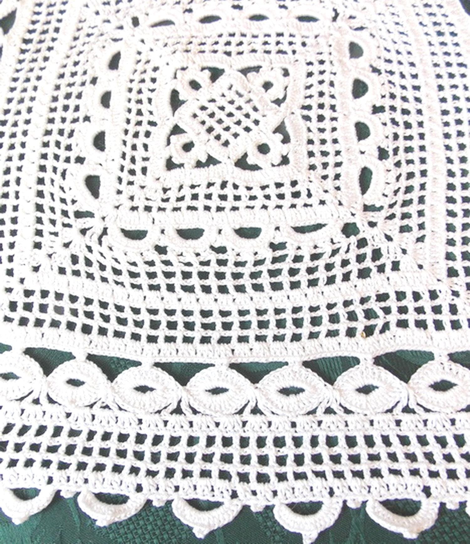 Yizunu Napperon carré en coton avec dentelle au crochet 40 x 40 cm