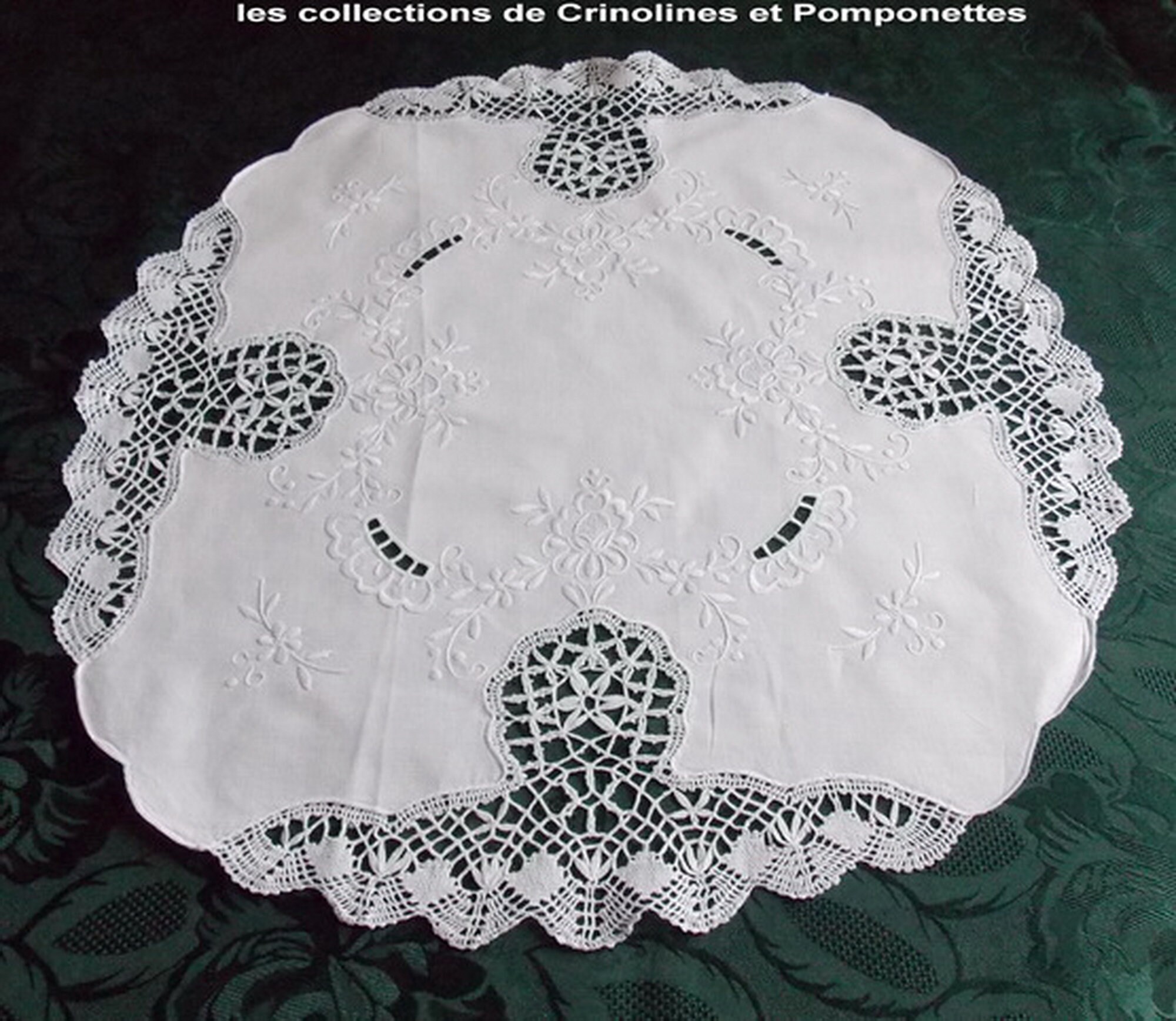 Napperon Brode Main Dentelle Aux Fuseaux Point d'esprit Dinan Rond Blanc de 58cm Centre Table