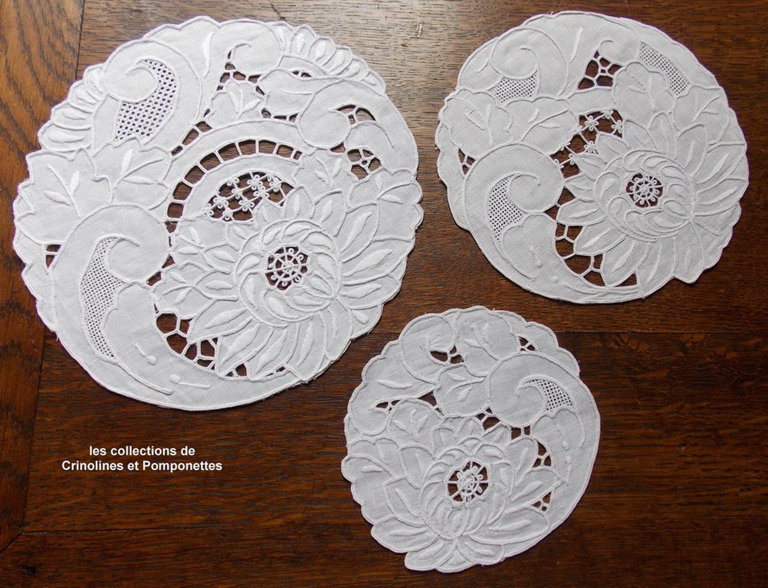 Napperons Brodes Main sur Lin Broderie Richelieu Royal Blanc Ronds Lot de 3 13, 18 et 22cm Gady