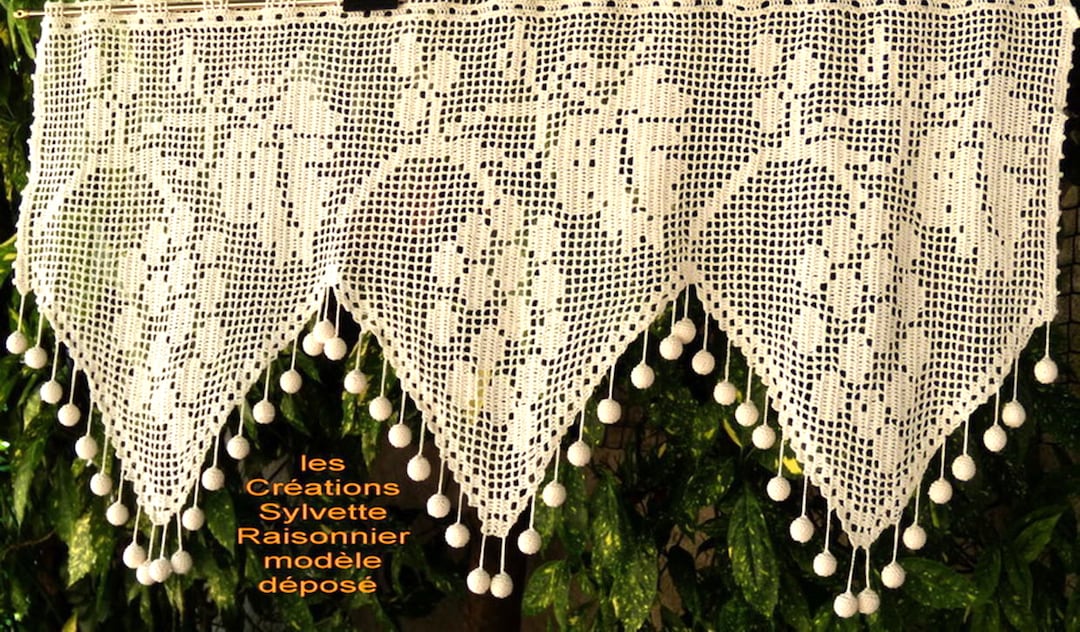 Vintage Broche Strass Couleurs Argentées Bijoux de Mode 8,0 G/3,5 X 3,3