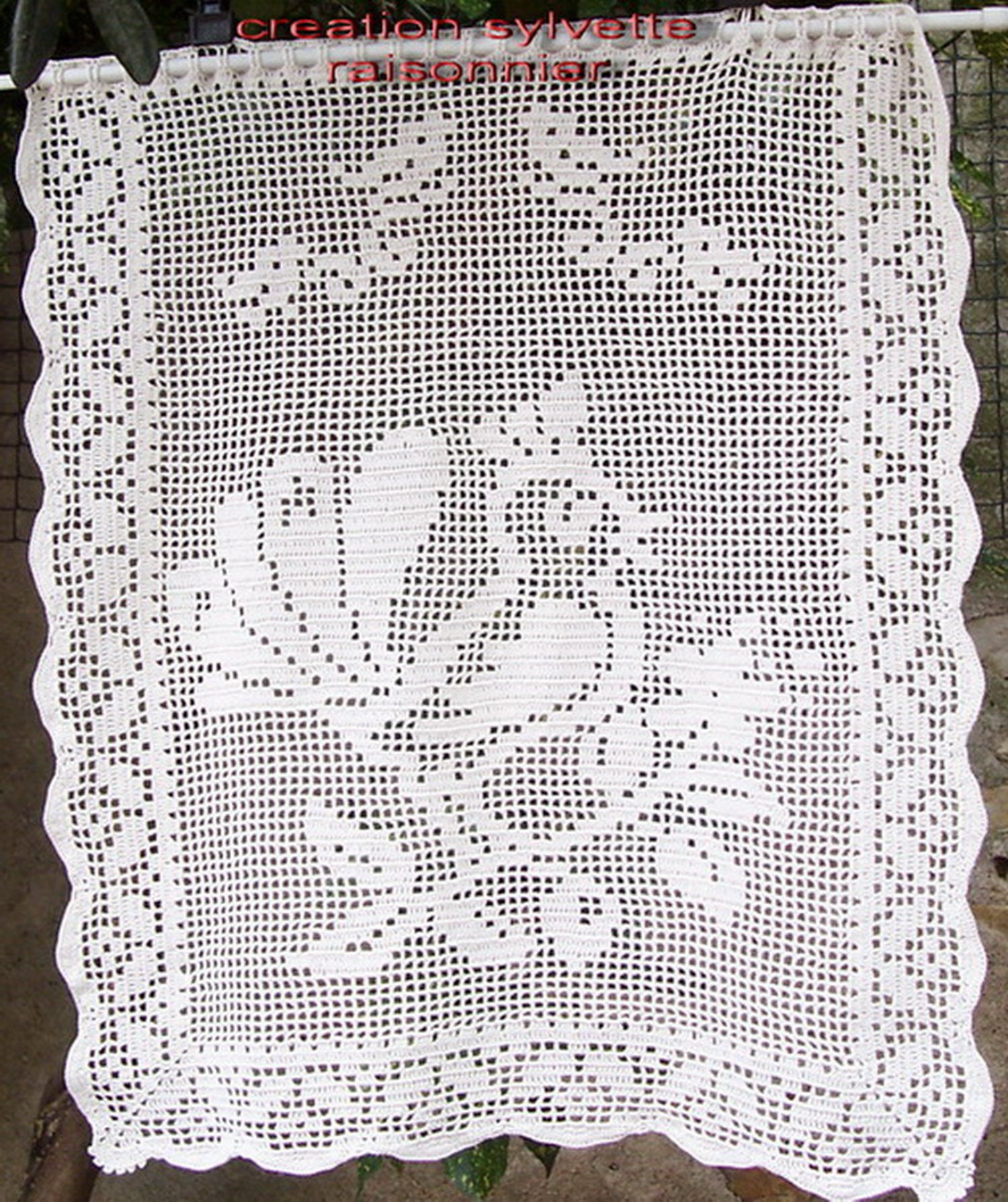 Brisebise Rideau Crochet Main Artisanat Français Création Sylvette Raisonnier Modèle Zoizo