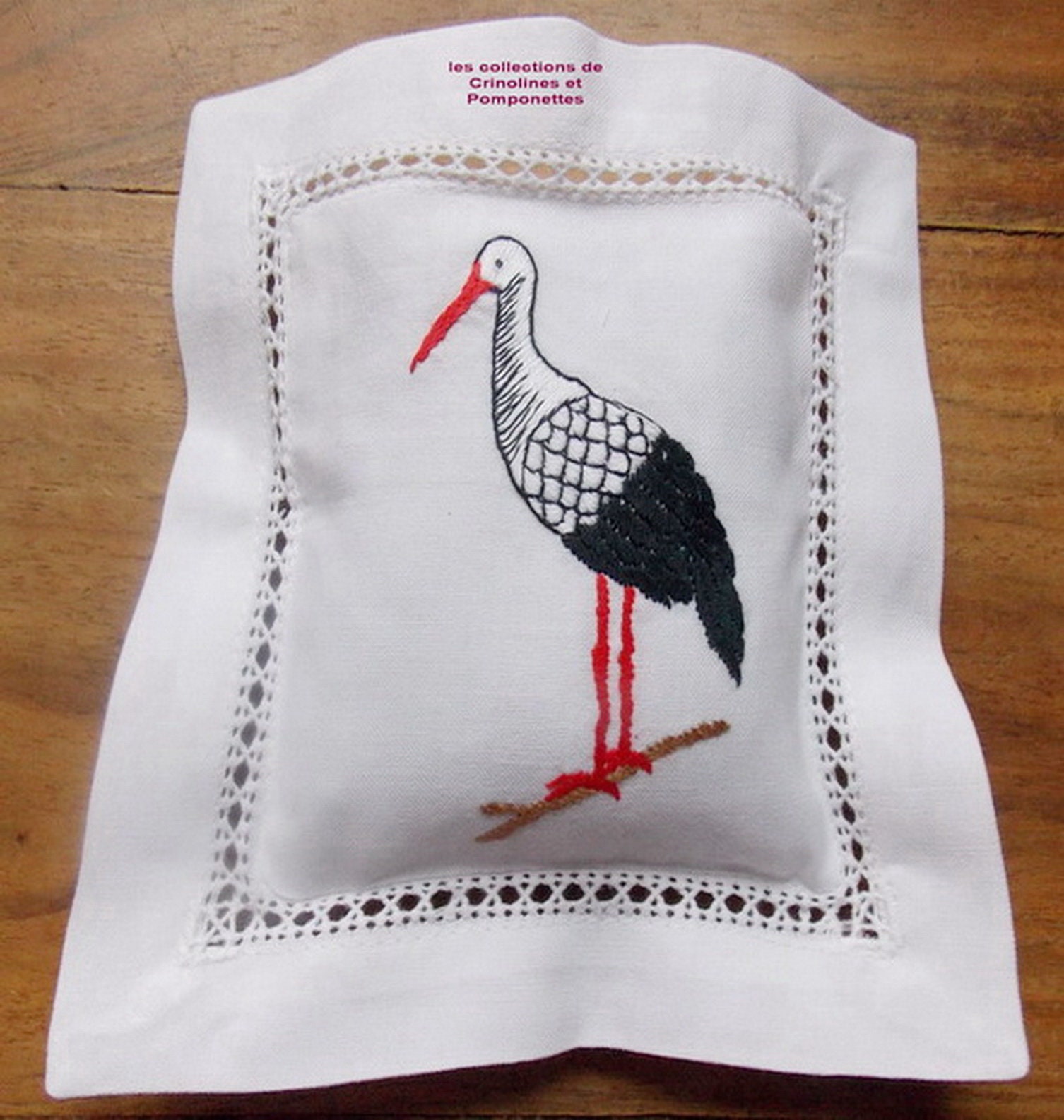 Coussinet Brode Main Garni de Lavande Provence La Cigogne d'alsace