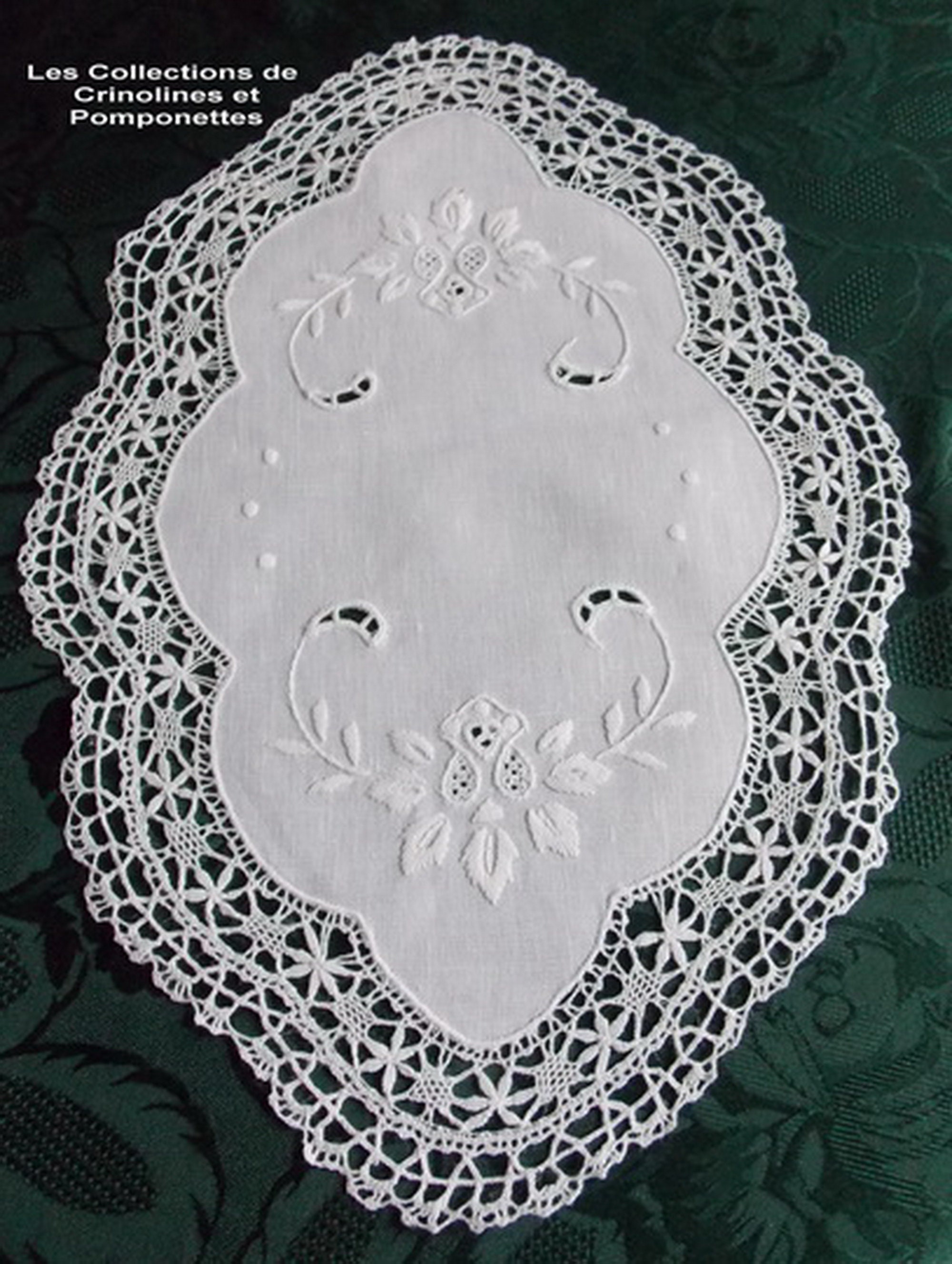 Napperon Brode Main Dentelle Aux Fuseaux Point de Cluny Blanc sur Lin 35x 50 Ovale