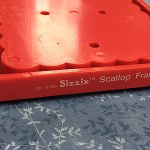Red Die, Scallop Frame Sizzix 38-0165 Retired image 6