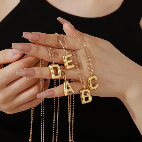 Bubble Letter Halskette Gold – Initial „C“ Als Luftballon-Anhänger, Geschenk Für Damen Zu Geburtstag & Weihnachten