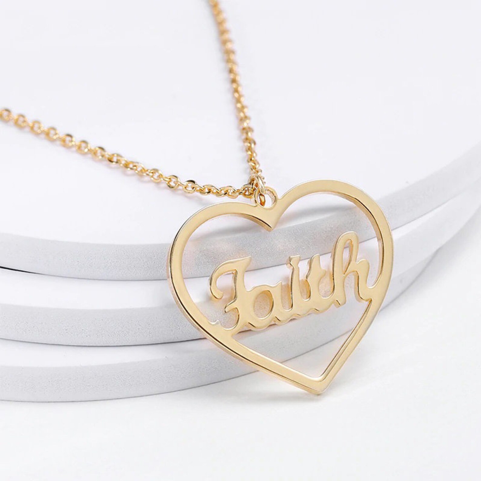 Nameplate necklace with heart Clearance