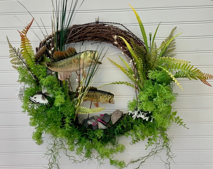 Fathers Day Bass Fish Grapevine Wreath. Makes a Great Gift for Dad or Anyone Who Loves to Fish