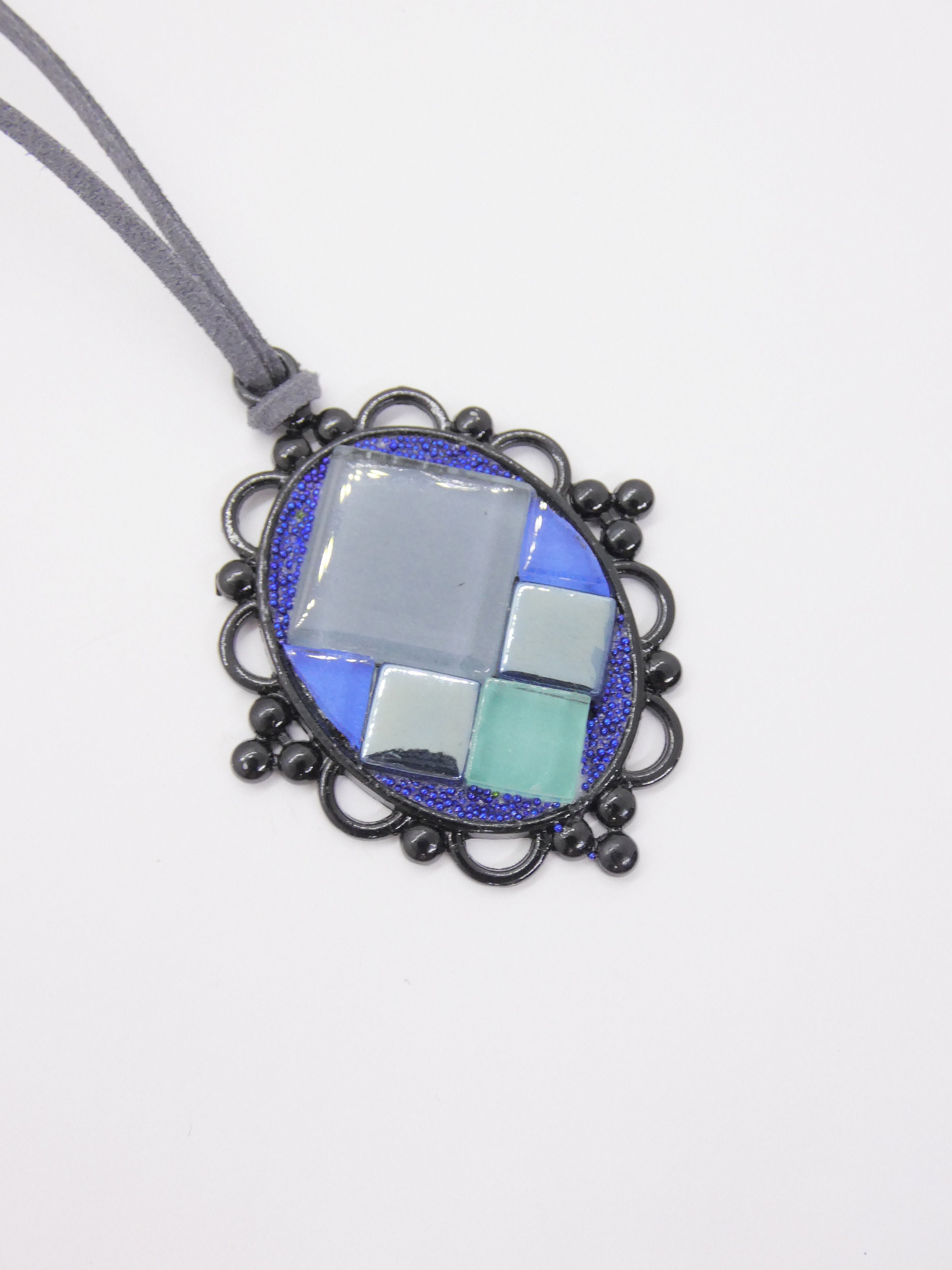 Collier Baroque Long Et épais – Pendentif Multicolore, Alliage, 37cm, Neuf Avec étiquettes