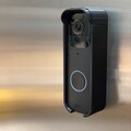 BLINK Doorbell cam No Screw Mount // A screw-free mount with removable 3M command strips included