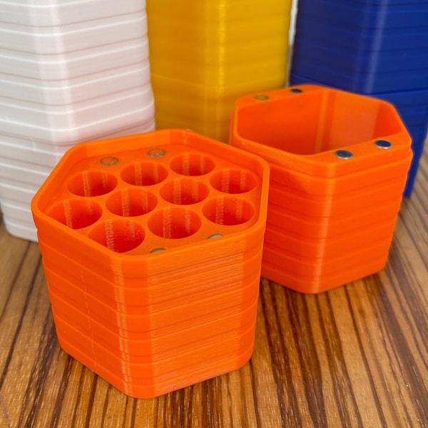 HoneyComb // A storage and travel container for up to 10 cartridges