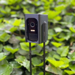 EUFY 2C cam // A ground-staked wifi camera mounting system for your garden, yard or flower pot