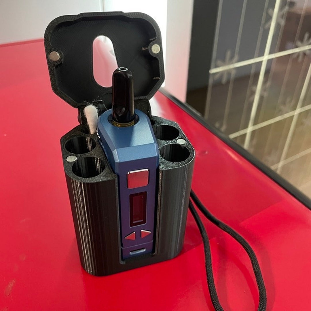 Yocan UNI Pro PLUS Travel // A Storage Case With Lid & Wrist