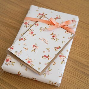 Cartão dobrável – Viva! - Rosalie // Papel reciclado, tinta ecológica: cartão de felicitações, aniversário, nascimento, estilo country, pequenas flores, menina, natureza