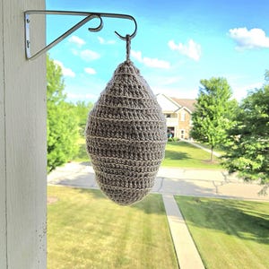 Wasp Nest Decoy | Crochet Hive | Pest Control | Bee Garden Home Supplies | Keep Wasps Away | Bug Spray Alternative | Environmentally Safe