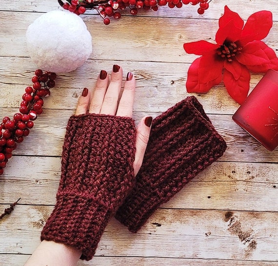 Ribbed online fingerless gloves