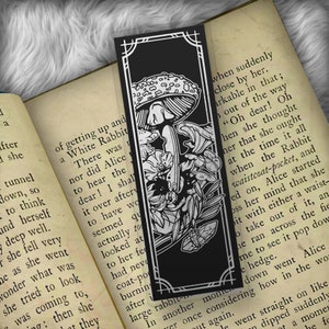 Marcador de libros con diseño de hongos y gemas