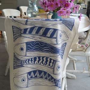 Seven Fish All in a Row Organic cotton tea-towel