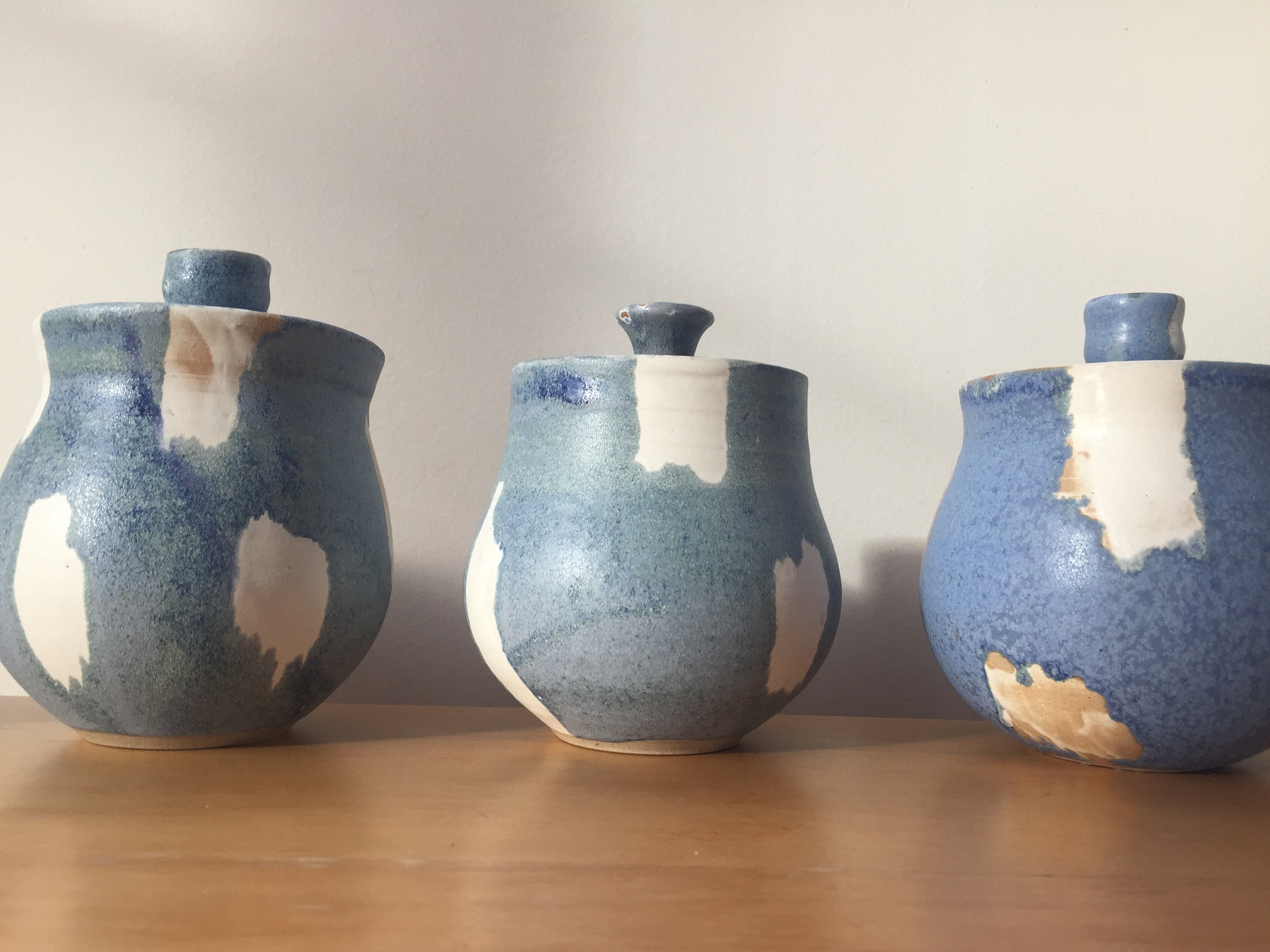 Original Bocal à Épices en Céramique Émaillée Bleu et Blanc