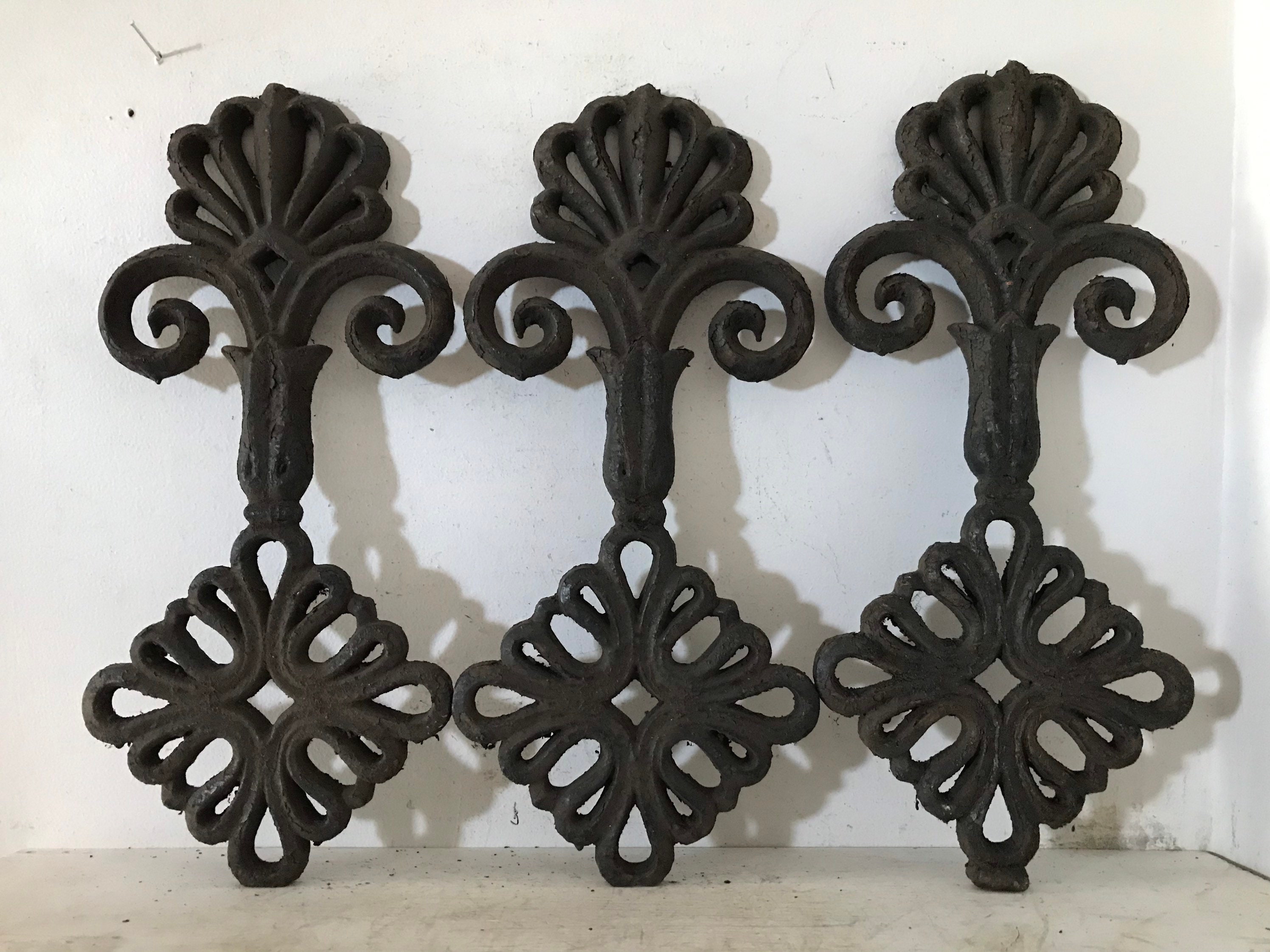 Antique Architectural Flower Fragments French Style Iron Industrial