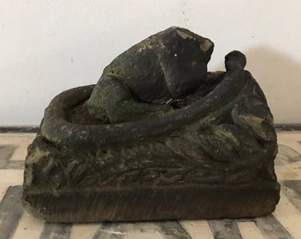 Antique French Fragment Garden Fragment Statue English Stone Fountain Statue Snake Frog