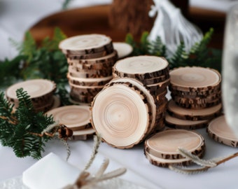 Sottobicchiere in legno naturale per decorazioni di nozze, foro preforato per appendere decorazioni di nozze, 50 pezzi 8,1-8,9 cm, più spesso, in legno naturale, cerchio, decorazioni rustiche per matrimoni.