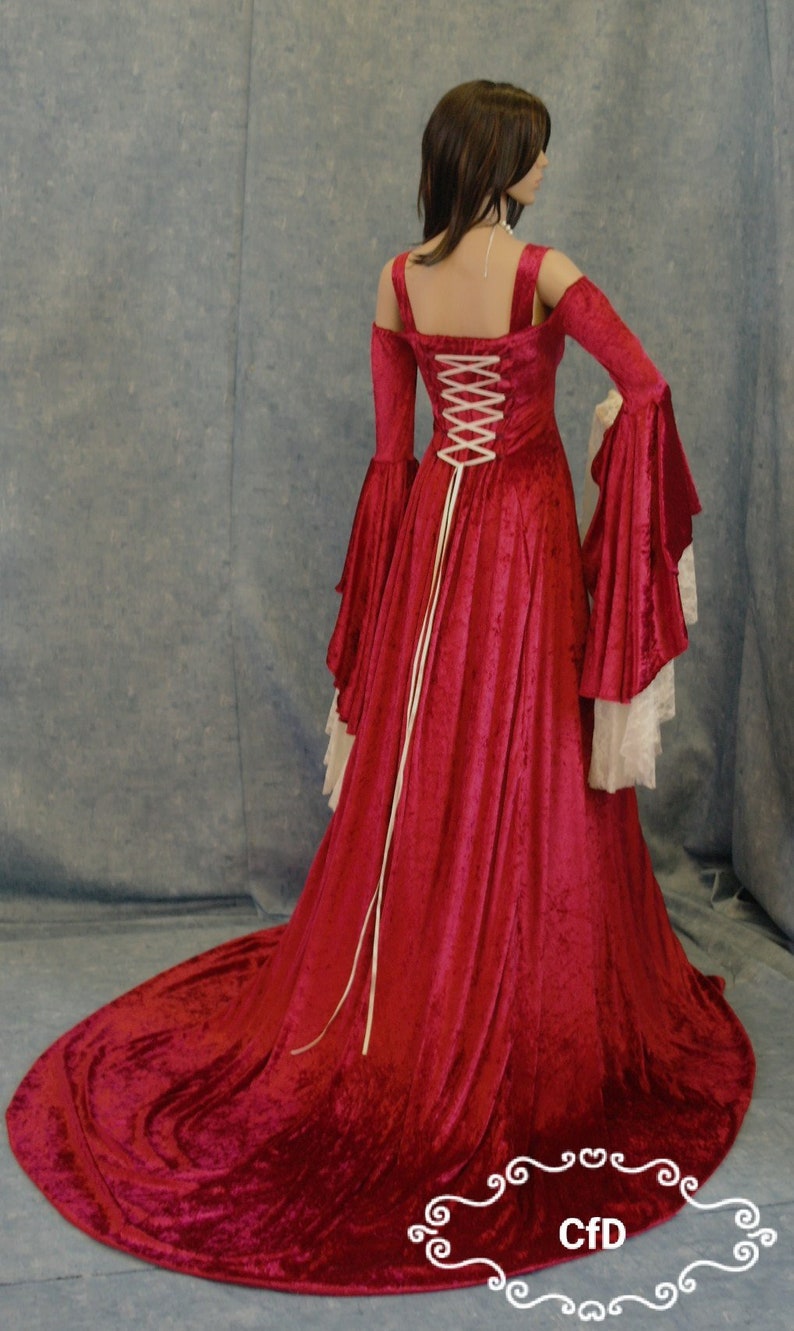 red velvet wedding dress