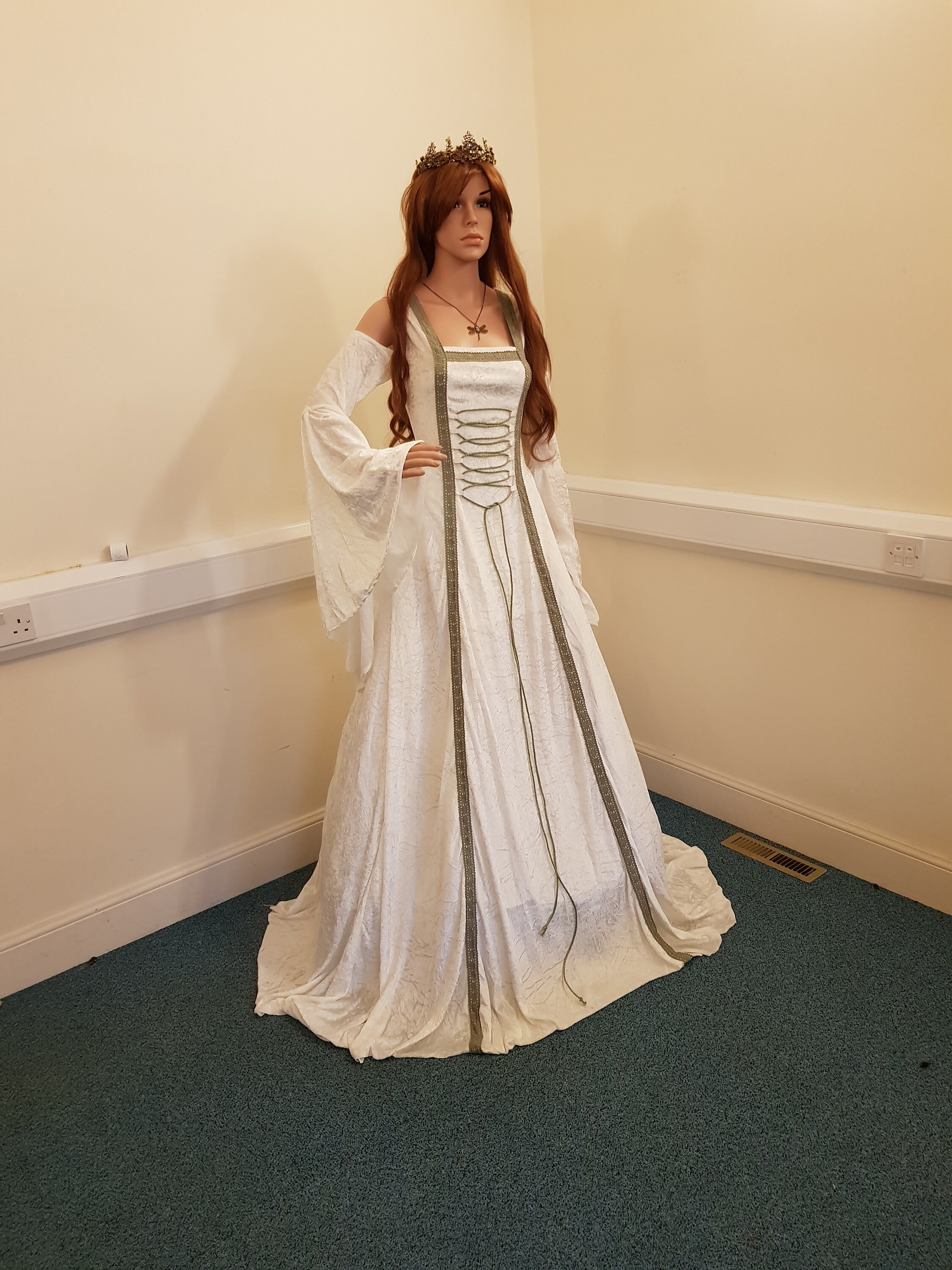 handfasting gowns