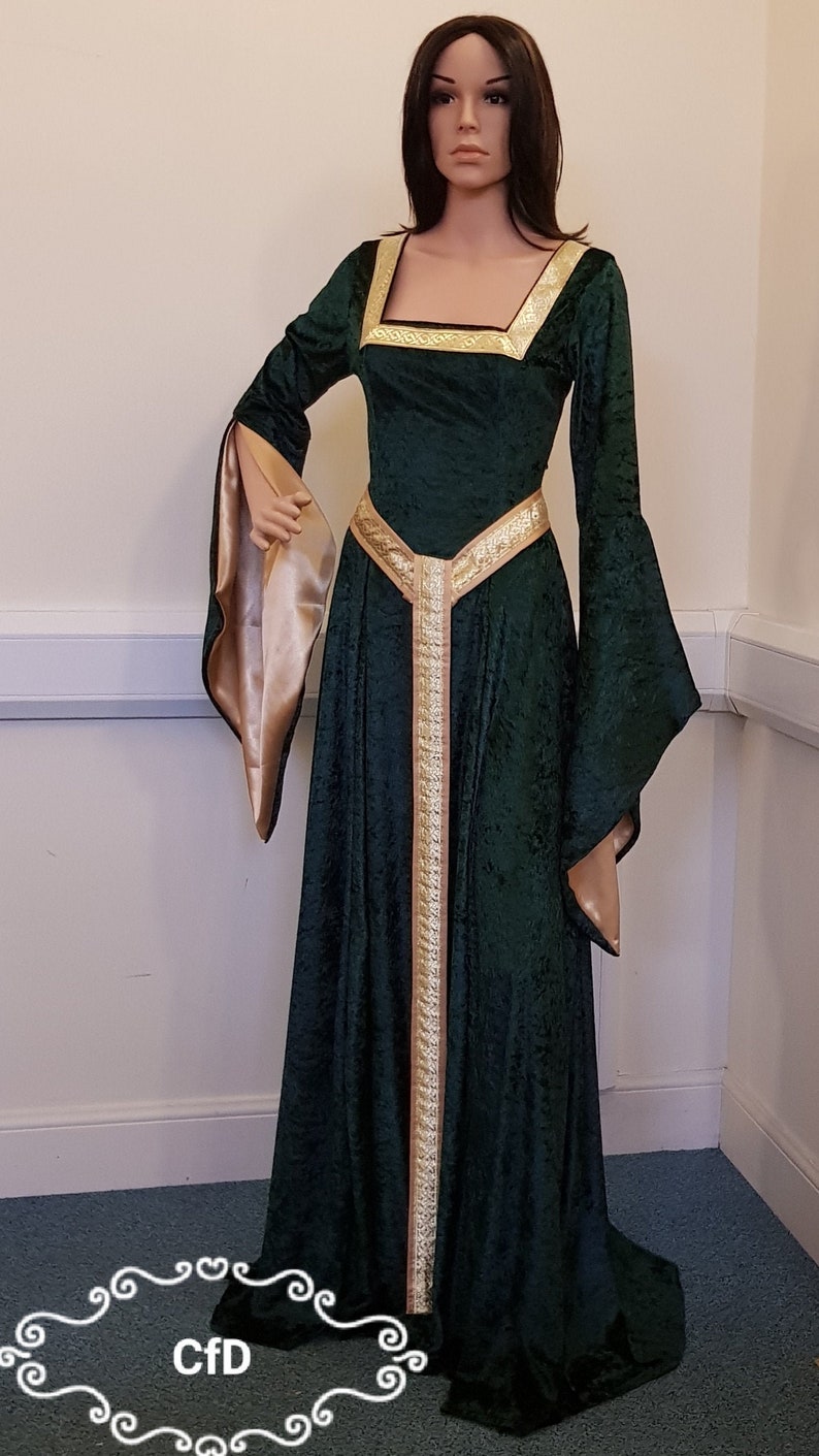 Medieval Celtic Dress in Dark Green With Square Neckline and Etsy UK