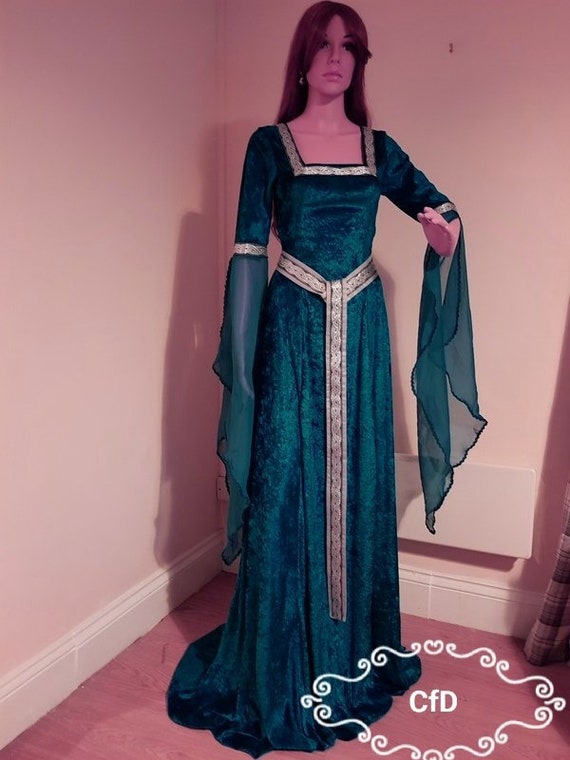 forest green wedding dress