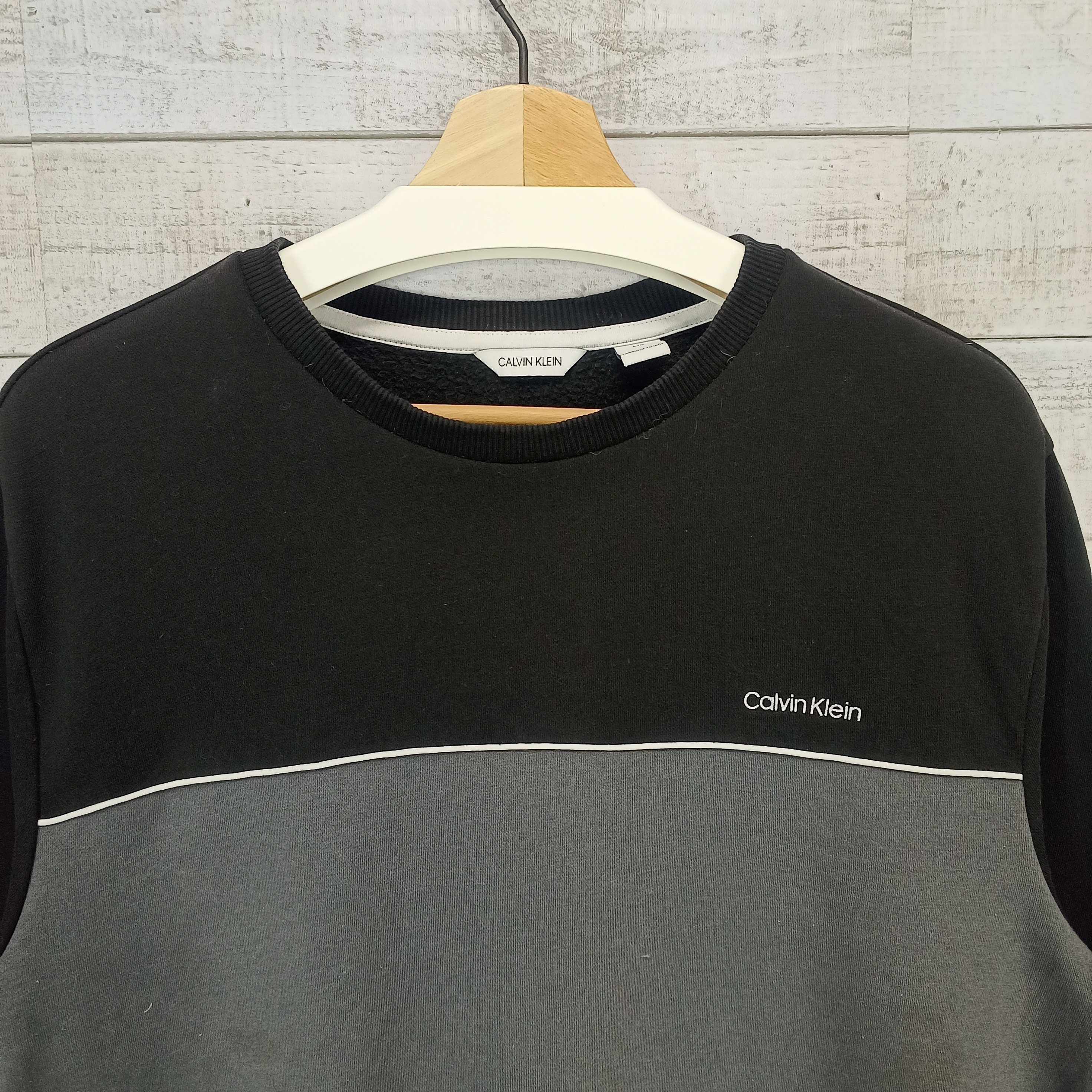 Calvin Klein Crewneck Sweatshirt Vintage Color Blok Casual