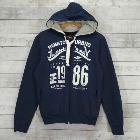 Small hoodie online brands